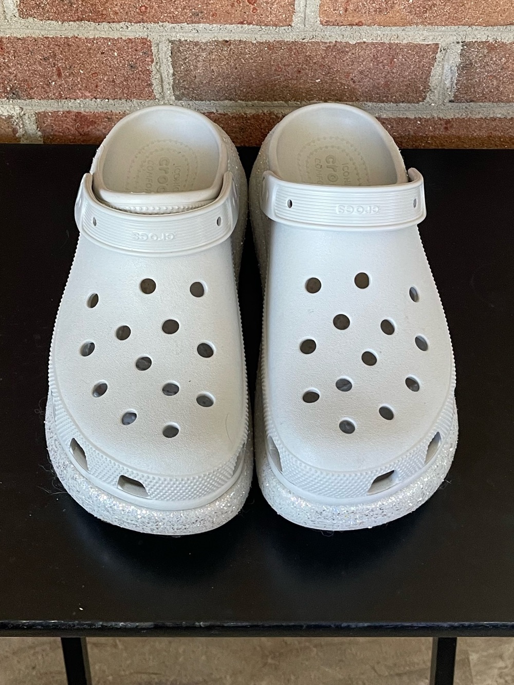 CROCS Iridescent Glitter Crush Clogs - Picture 2 of 7
